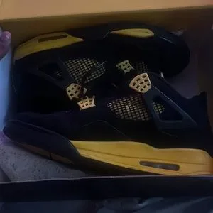 Jordan | Shoes | Jordan 4 Thunder Bad Box But New Sneakers  display picture 3